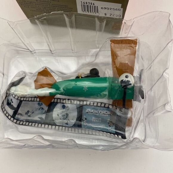 Enesco Corporation Multicolor Mickey Mouse Treasury of Christmas Ornament - Picture 6 of 6